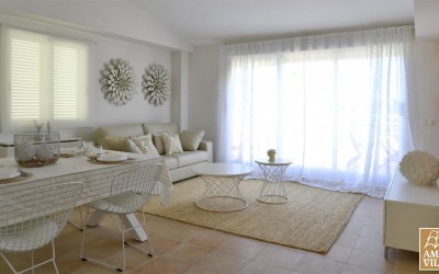 Nice refurbished penthouse with sea views in Altea